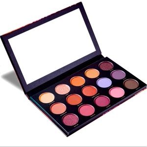 Hip Dot Zion Palette